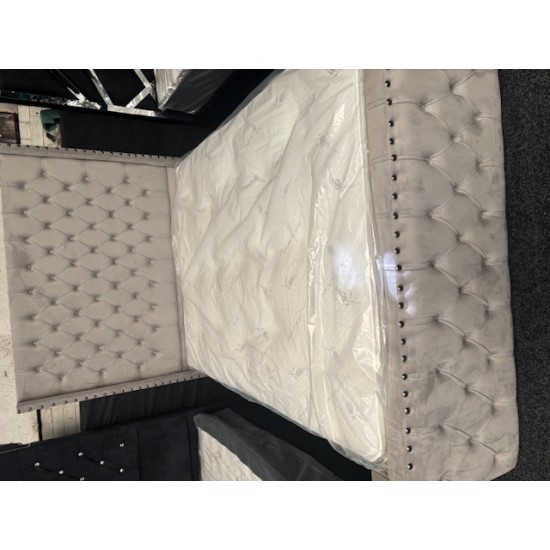 Royal Wingback Bed...