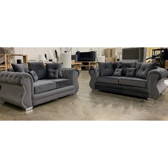 Swan 3 + 2 Sofas